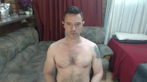 toptobottom4u online show from April 1, 9:10 am