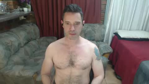 toptobottom4u online show from April 18, 7:07 pm