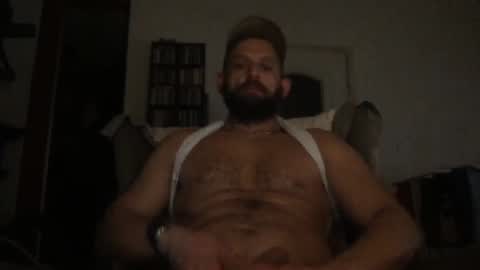 Snapshot of topxxlbinder212 chatting on December 6, 8:37 am XXL TOP online show from December 6, 8:37 am