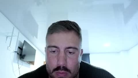 toro_arrapato online show from March 21, 3:11 am