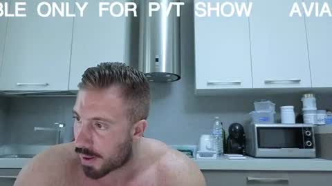 toro_arrapato online show from August 3, 2:44 pm