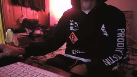 Snapshot of torosko chatting on December 14, 6:12 pm Torosko online show from December 14, 6:12 pm