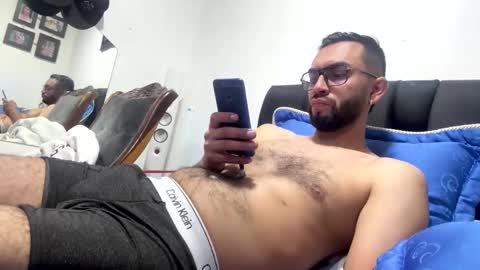 Snapshot of torovergom chatting on November 2, 3:53 am torovergom online show from November 2, 3:53 am