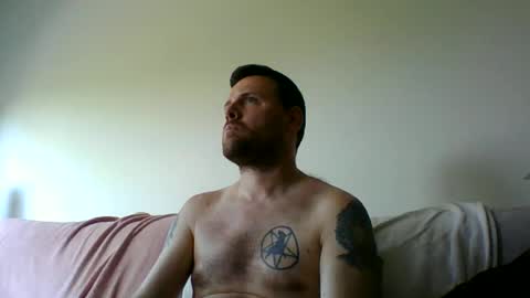 Snapshot of torth666 chatting on June 19, 11:14 am torth666 online show from June 19, 11:14 am