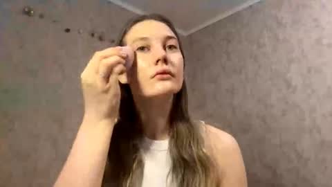 Anita online show from January 11, 11:04 am