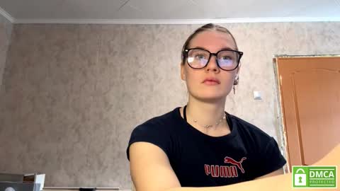 Anita online show from March 6, 10:23 am