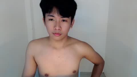 Snapshot of totalbabe1x chatting on March 5, 2:12 pm totalbabe1x online show from March 5, 2:12 pm