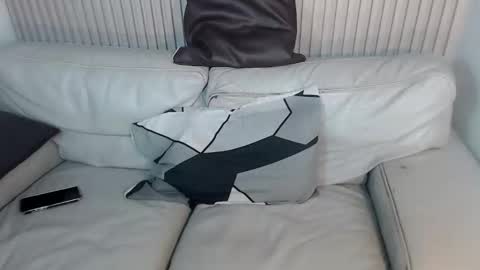 totalbabe1x online show from January 9, 5:26 pm