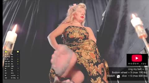 Snapshot of totally_spy chatting on August 7, 6:26 am Madam Viktoria Vacation in Portugal 2811 - 0412 online show from August 7, 6:26 am
