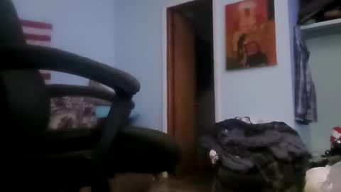 totallyawesome_65 online show from April 14, 6:08 am