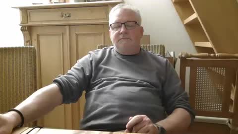 Snapshot of toto758 chatting on February 18, 9:53 pm toto758 online show from February 18, 9:53 pm