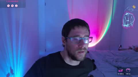 Thomas online show from December 13, 7:53 pm