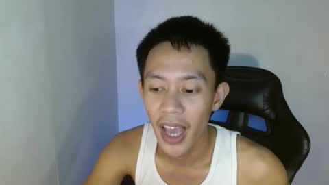 Snapshot of touch_of_alison chatting on December 3, 1:02 am Alison online show from December 3, 1:02 am