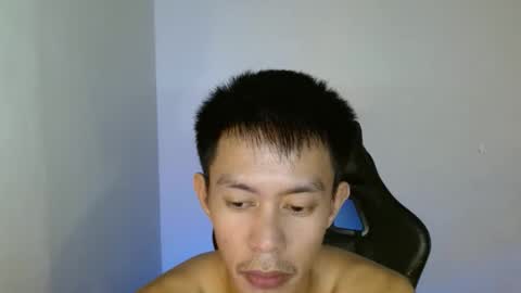 Snapshot of touch_of_alison chatting on December 5, 2:31 am Alison online show from December 5, 2:31 am