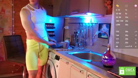 Paul online show from November 18, 3:45 am