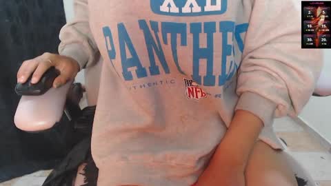 toxca69 online show from March 31, 5:08 am