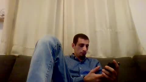 Snapshot of toy_master101 chatting on June 9, 8:20 pm toy master101 online show from June 9, 8:20 pm