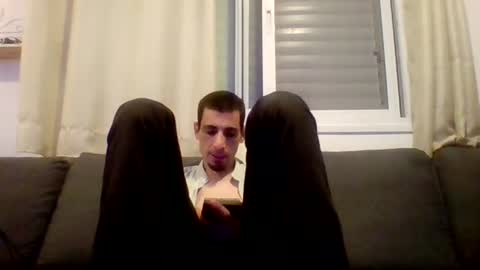 Snapshot of toy_master101 chatting on June 15, 5:59 pm toy master101 online show from June 15, 5:59 pm