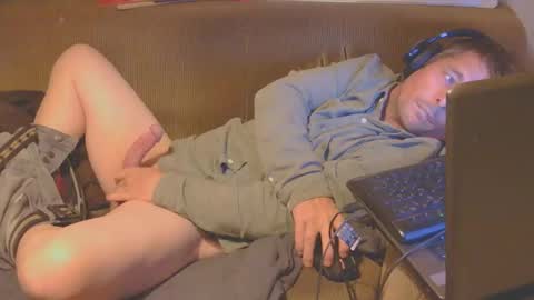 Toyboy online show from October 12, 4:06 pm