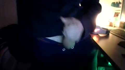 Snapshot of toyboysquirt chatting on September 12, 9:31 am toyboysquirt online show from September 12, 9:31 am