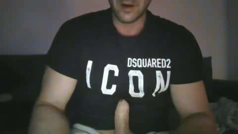 Snapshot of toyy_boy chatting on December 18, 6:14 pm Tim online show from December 18, 6:14 pm