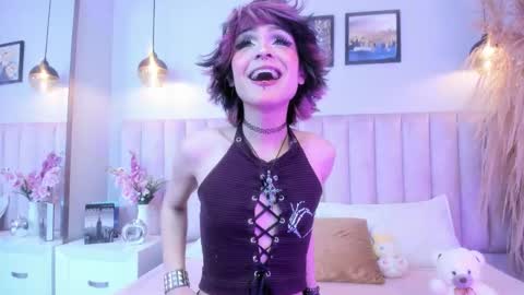 Tracy  online show from March 14, 8:14 pm