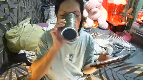 Snapshot of trannybigcockasianxxx chatting on July 3, 3:40 pm Valletta online show from July 3, 3:40 pm