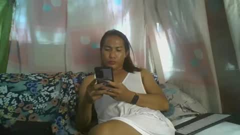 transhottie28 online show from February 17, 7:15 am