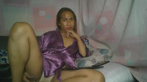 transhottie28 online show from February 21, 2:06 pm