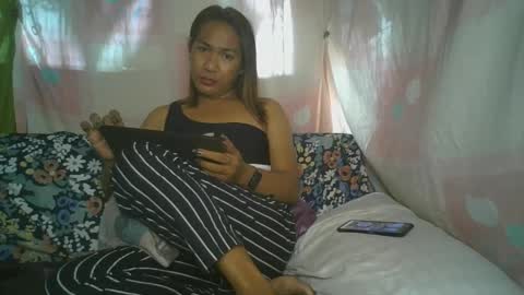 transhottie28 online show from February 25, 11:55 pm