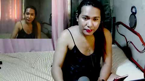 transhottie28 online show from September 25, 1:20 am