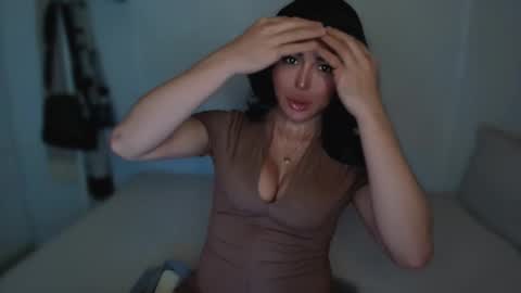 Snapshot of transnextdoor_ chatting on February 18, 9:20 pm ALMIGHTY GODDESS VALENTINA online show from February 18, 9:20 pm