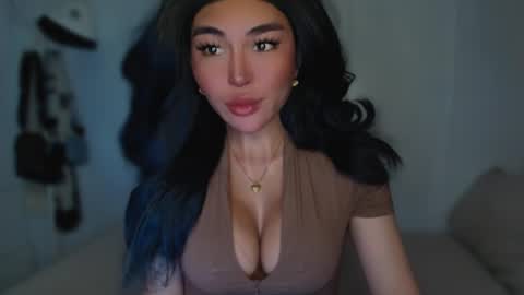 Snapshot of transnextdoor_ chatting on February 25, 1:17 pm ALMIGHTY GODDESS VALENTINA online show from February 25, 1:17 pm