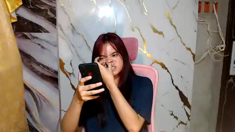 Snapshot of transpinay_kimxxx chatting on June 22, 4:31 am transpinay_kimxxx online show from June 22, 4:31 am