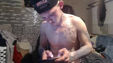 trapb606 online show from March 8, 2:59 am