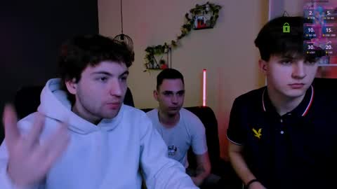 Travis online show from March 14, 9:37 am