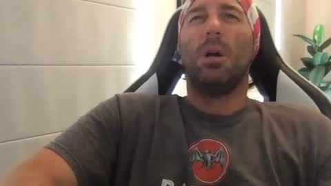 TravisKenn online show from April 20, 12:41 pm