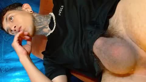 Snapshot of travistanner28 chatting on December 4, 6:17 pm TRAV - INDEPENDENT MODEL online show from December 4, 6:17 pm