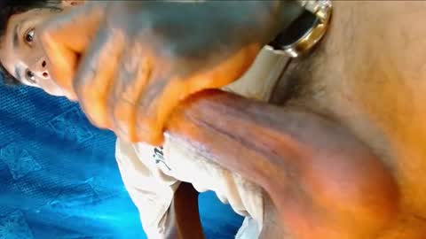 Snapshot of travistanner28 chatting on December 21, 5:40 pm TRAV - INDEPENDENT MODEL online show from December 21, 5:40 pm