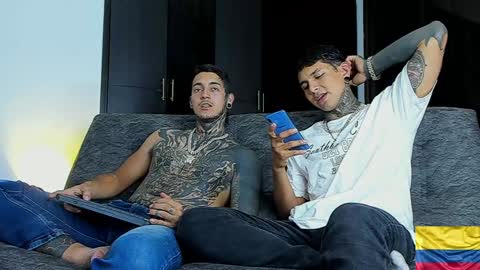 Snapshot of travistanner28 chatting on December 30, 2:09 am TRAV - INDEPENDENT MODEL online show from December 30, 2:09 am