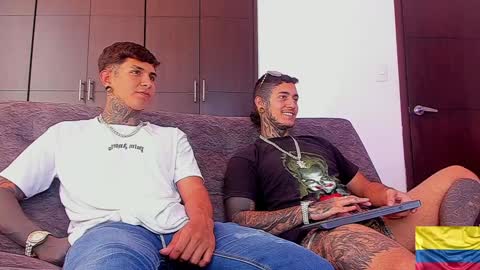 Snapshot of travistanner28 chatting on January 18, 5:48 pm TRAV - INDEPENDENT MODEL online show from January 18, 5:48 pm