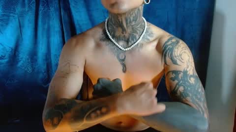 Snapshot of travistanner28 chatting on February 4, 1:06 pm TRAV - INDEPENDENT MODEL online show from February 4, 1:06 pm