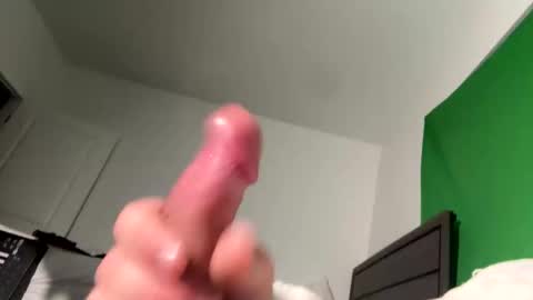 Snapshot of travt91 chatting on October 18, 7:42 am travt91 online show from October 18, 7:42 am