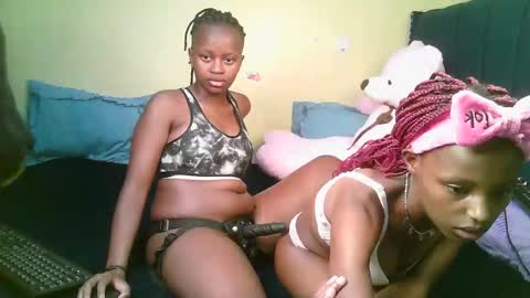 trazic_ online show from October 19, 8:31 pm