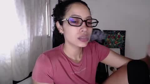 Emily online show from April 10, 5:06 pm