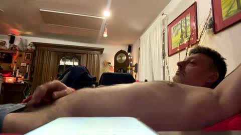 Snapshot of trebgeis1 chatting on February 16, 9:48 pm trebgeis1 online show from February 16, 9:48 pm