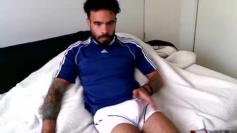 Hunter man online show from February 17, 4:59 pm