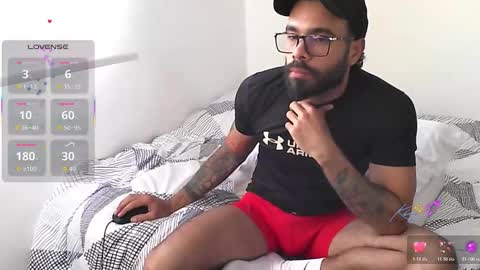 Hunter man online show from March 26, 8:14 pm