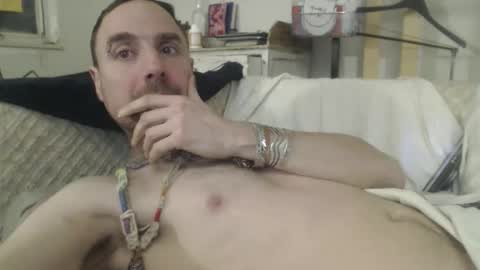 Snapshot of treehuggerhemp chatting on January 19, 11:47 am TreeHugger queer online show from January 19, 11:47 am