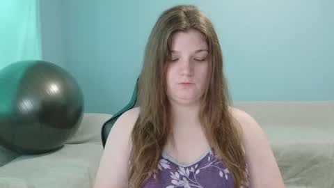 Snapshot of treejeanne chatting on July 26, 1:14 am TreeJeanne online show from July 26, 1:14 am